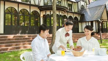 テラス朝食イメージ / 13