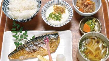 食事・飲み物 / 6