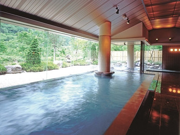 清流と山々に囲まれた、群馬県の隠れた名湯「湯檜曽温泉」4085216