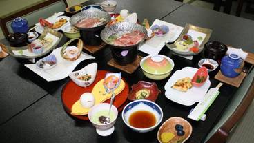 食事・飲み物 / 1