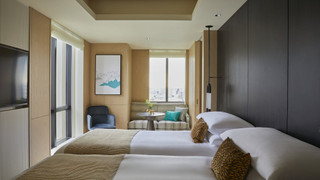 スタジオスイート シングルベッド 2 台 (High Floor)