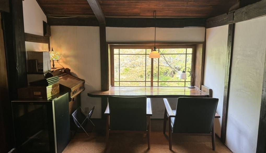 茶房 天井桟敷／内観 / 2