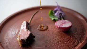 食事・飲み物 / 10