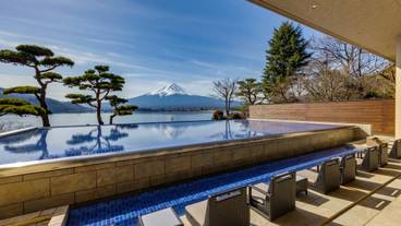 富士山眺望足湯テラス / 1