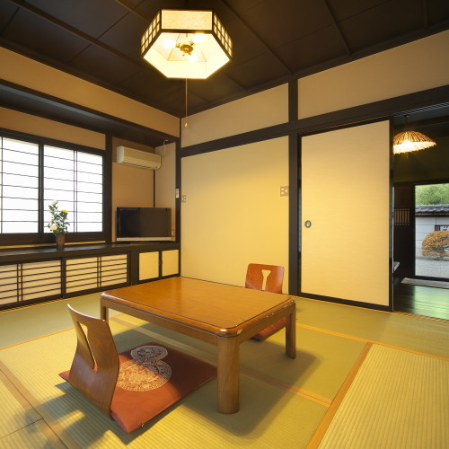 離れ「河鹿亭」②