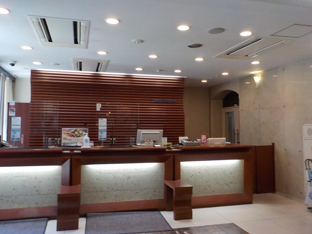 新大阪駅から徒歩1分♪アクセス便利な立地が嬉しい4271580