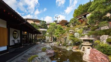 自慢の日本庭園 / 1