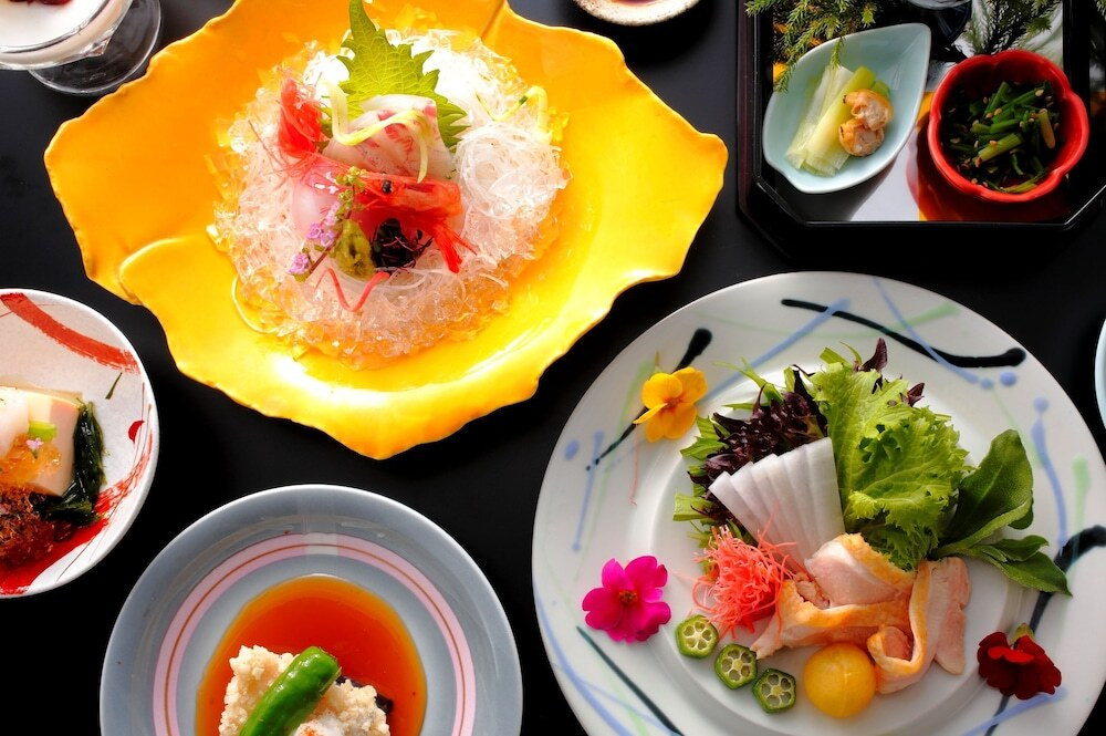 温もりのある木をふんだんに使った古民家風旅館でゆったりリラックス3997164