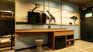 ファミリー ルーム (H)