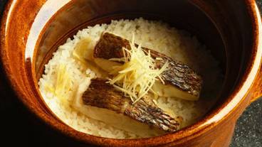 食事・飲み物 / 5