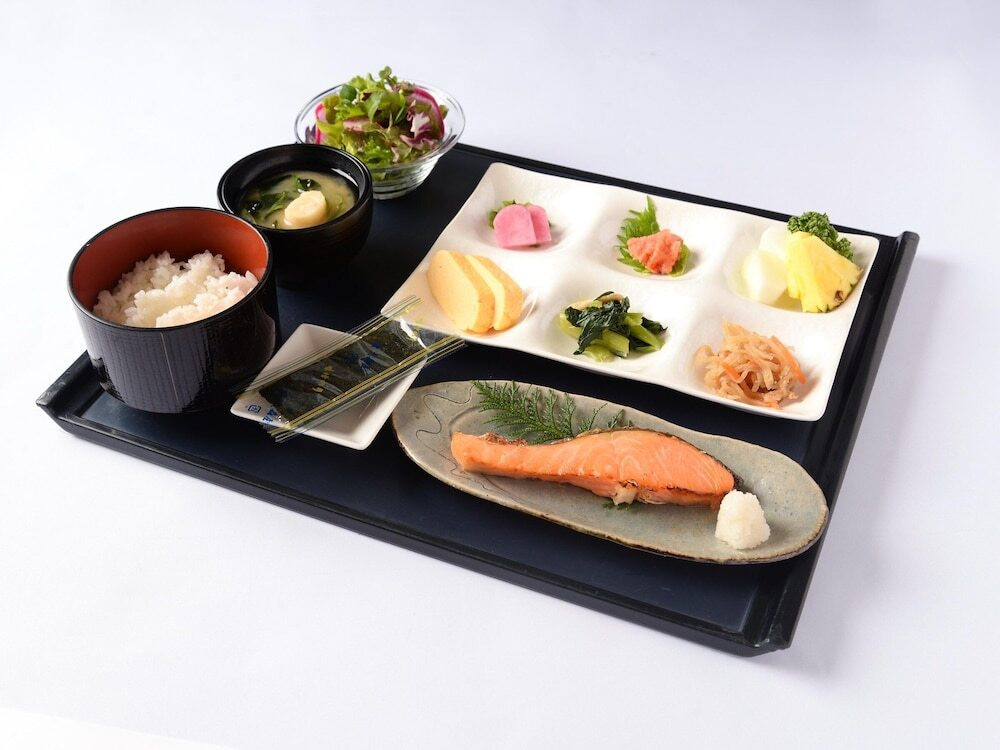 朝食