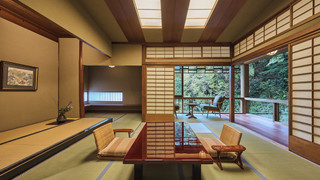 露天風呂付特別室　雲居