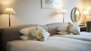 スイート バルコニー付 レイクビュー 禁煙