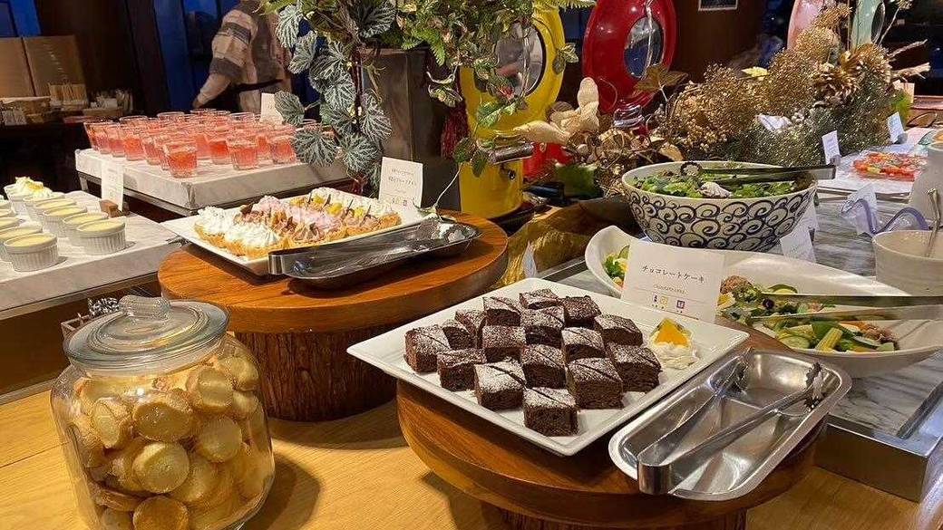夕食バイキング一例⑤ / 5