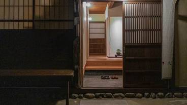 施設の入り口 / 4