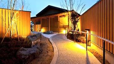 施設の入り口 / 10