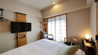 スタンダードダブル禁煙  (160cmベッド、デスクなし)