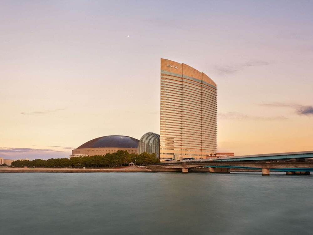 「PayPayドーム」遠征は会場近くのホテルで快適に！3847688