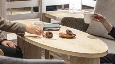 ロビー応接スペース / 14