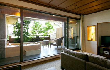 15 Ryokan &amp; Hotels in Kagawa with In-Room Open-Air Baths, Perfect for Anniversaries!