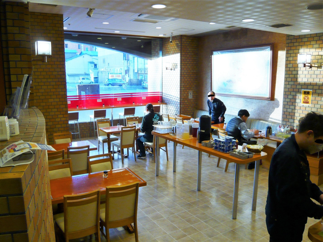 1階 朝食会場で無料提供!