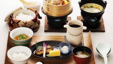 朝食スペース / 10