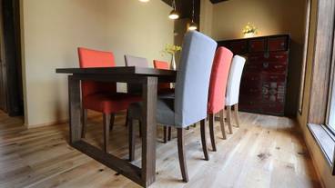 客室内のダイニングエリア / 12