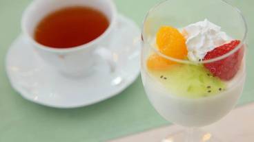 食事・飲み物 / 12