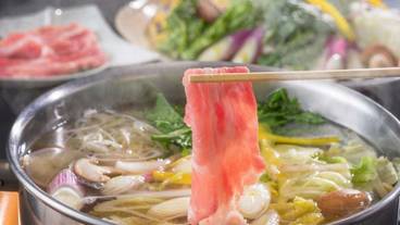 食事・飲み物 / 3