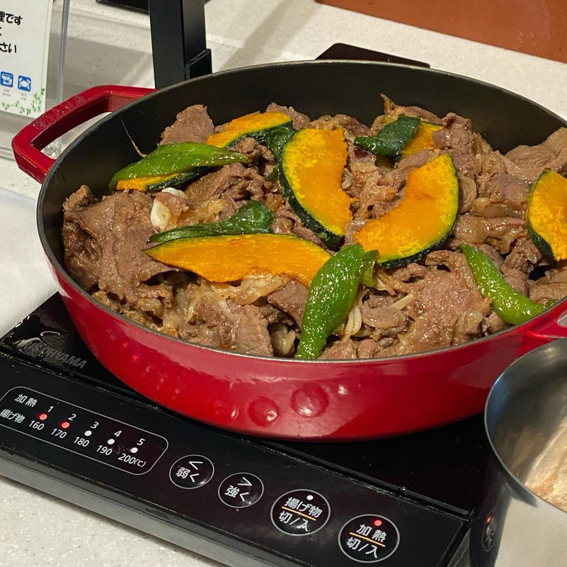 朝食　ジンギスカン