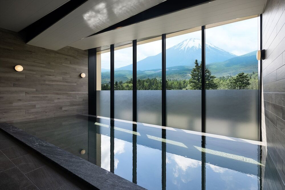 サーキットと富士山の絶景を2人で満喫♪4055227