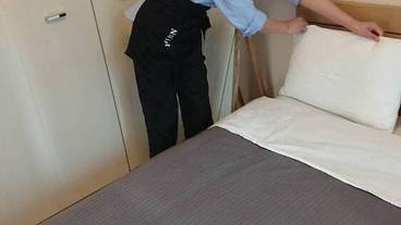 客室内のダイニングエリア / 25