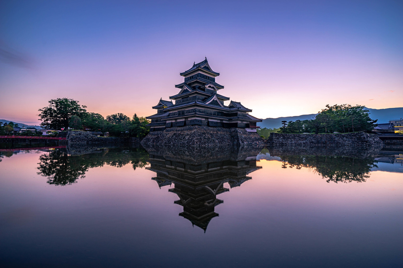 松本城　朝　【長野県】