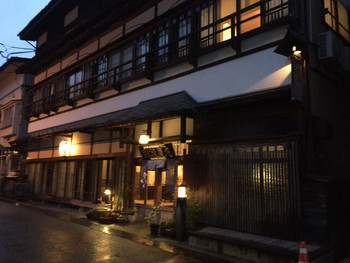 「肘折温泉丸屋旅館」 外観 59883241 外観です。