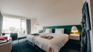 スーペリア ツインルーム シングルベッド 2 台