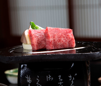 食事は部屋食で気兼ねなく3705532