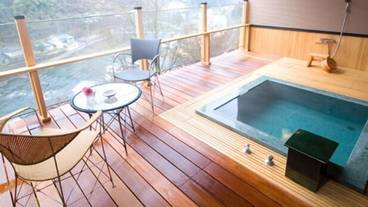 深めの浴槽 / 10