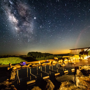 標高920mにある高原リゾートで、大自然と温泉、星空を楽しもう4237869