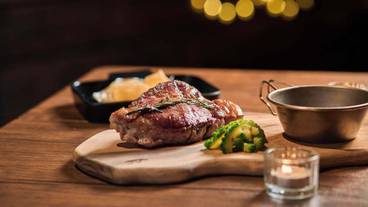 食事・飲み物 / 3