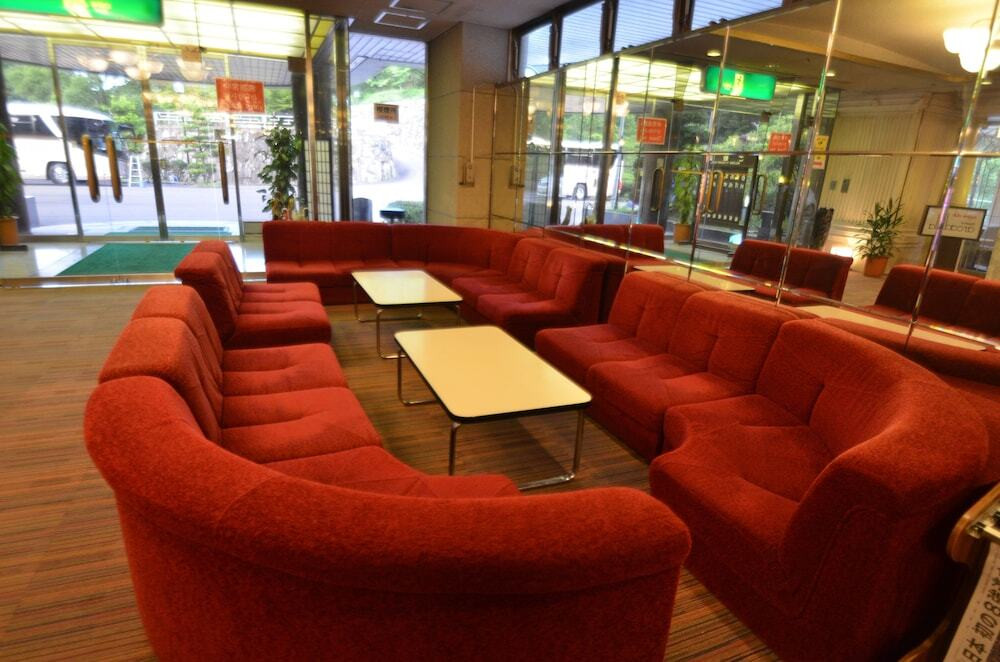 ロビーラウンジ