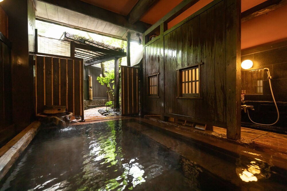 温泉顔ミストや温泉ミストサウナで美肌に♡街歩きにも便利な小旅館4005124