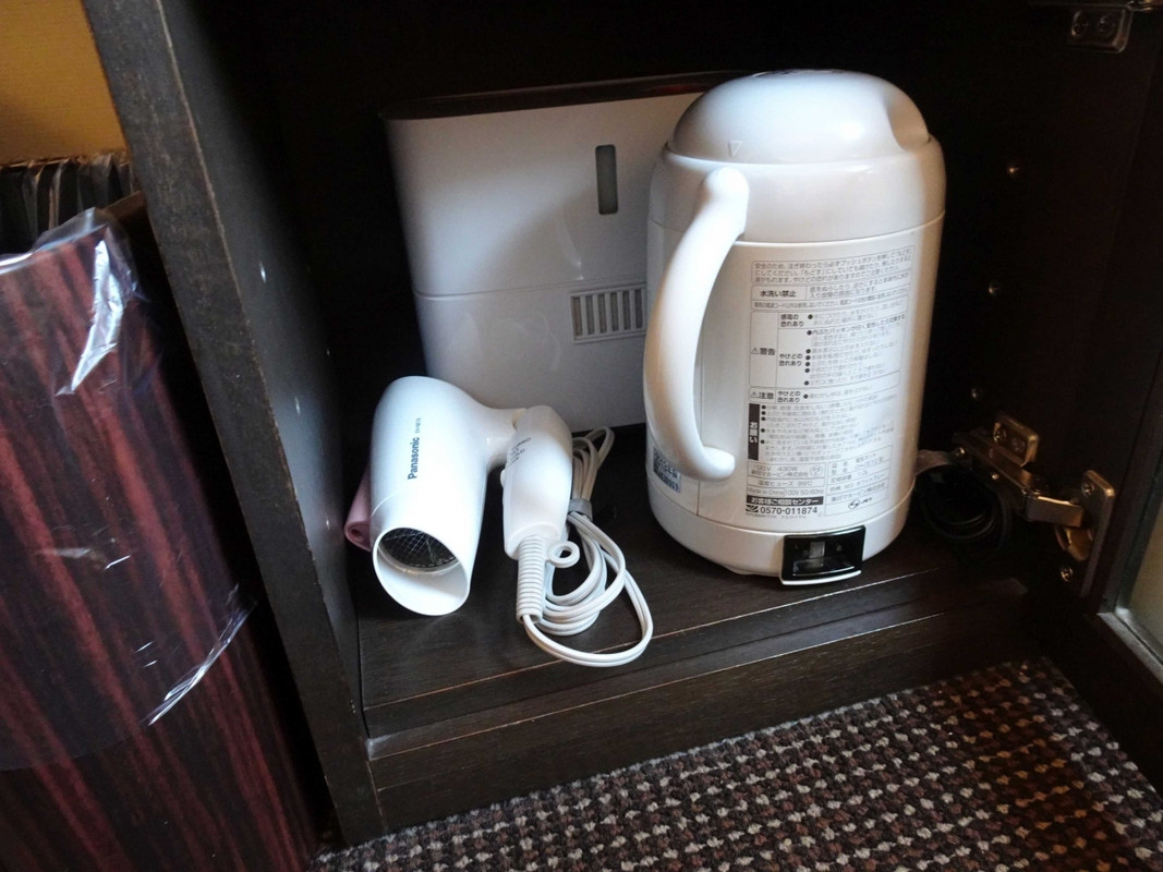 ポット、ドライヤーなど