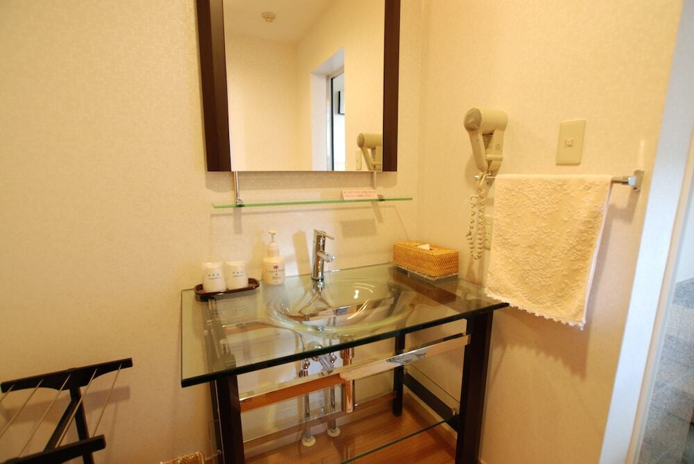 金泉露天風呂付き客室 洗面スペース