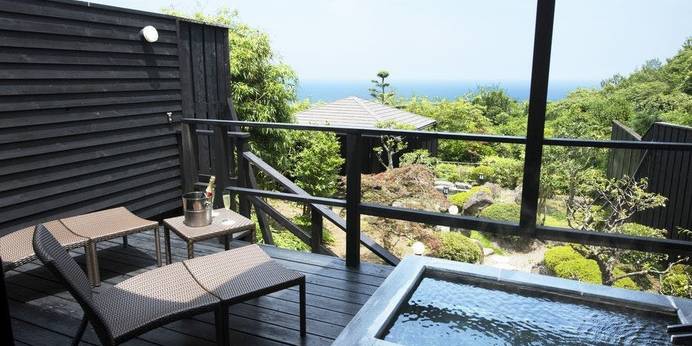 伊東遊季亭 川奈別邸（静岡県 旅館） / 1