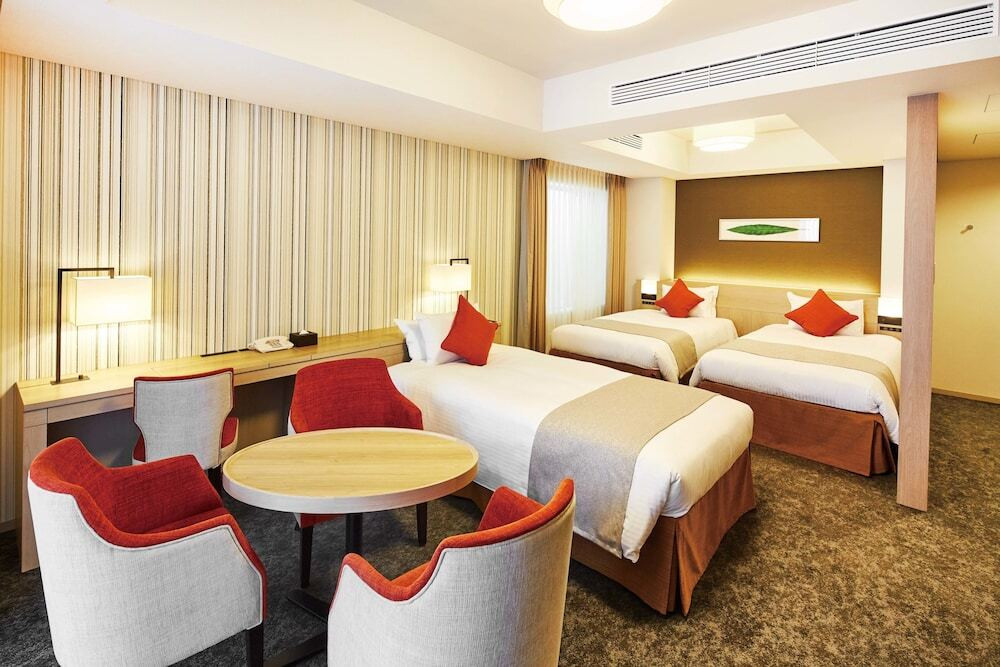 天然温泉の大浴場で、遊び疲れた身体をリフレッシュ3354044