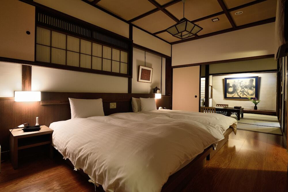 大人旅にぴったり。倉敷美観地区の上質な料理旅館4262761