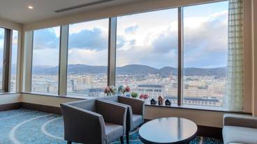 エグゼクティブ ラウンジ / 8