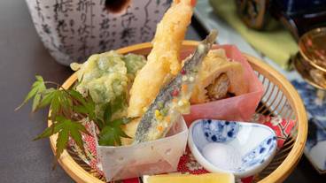 食事・飲み物 / 5