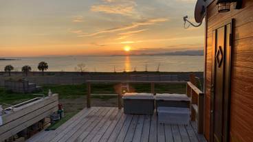 敷地内から見た夕日② / 5