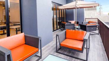 プールサイドバー / 20